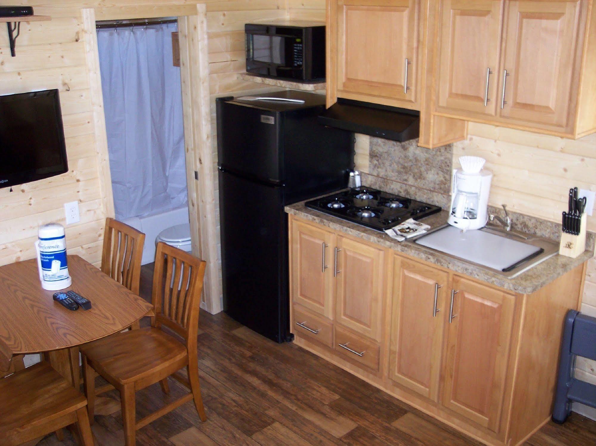 Rancho Oso Rv & Camping Resort Goleta Kültér fotó